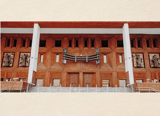 Изображение тематической подборки Государственный театр оперы и балета им. Д.К. Сивцева-Суорун Омоллоона